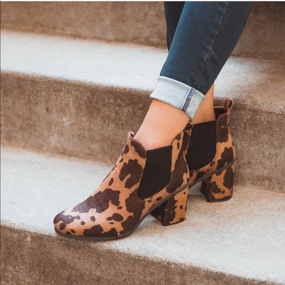 Water Resistant Cognac Animal Print Ankle Booties - Picture 4 of 8